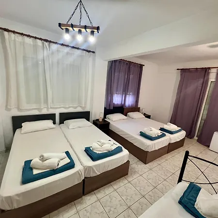 Hotel Pelekan And Athina 12